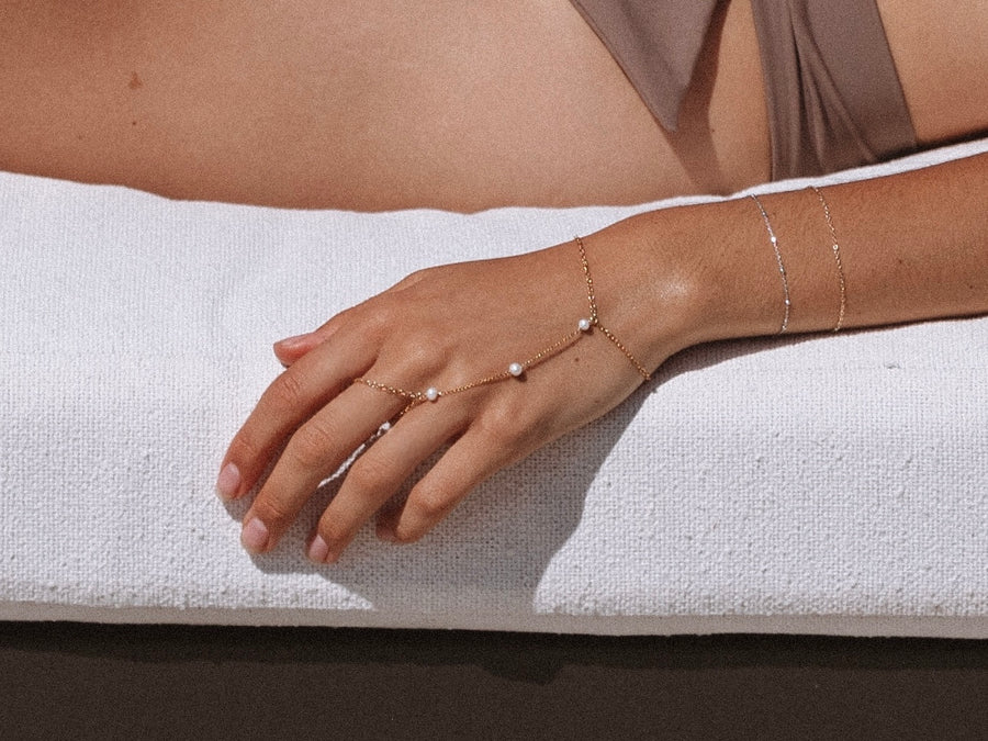 Bobbi Hand Chain