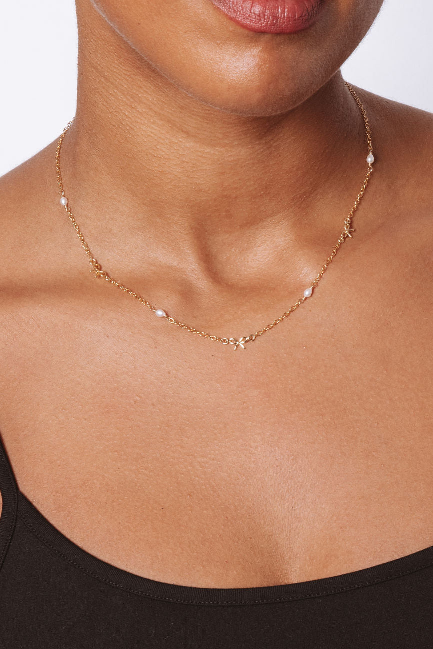 Bow and Pearl Necklace