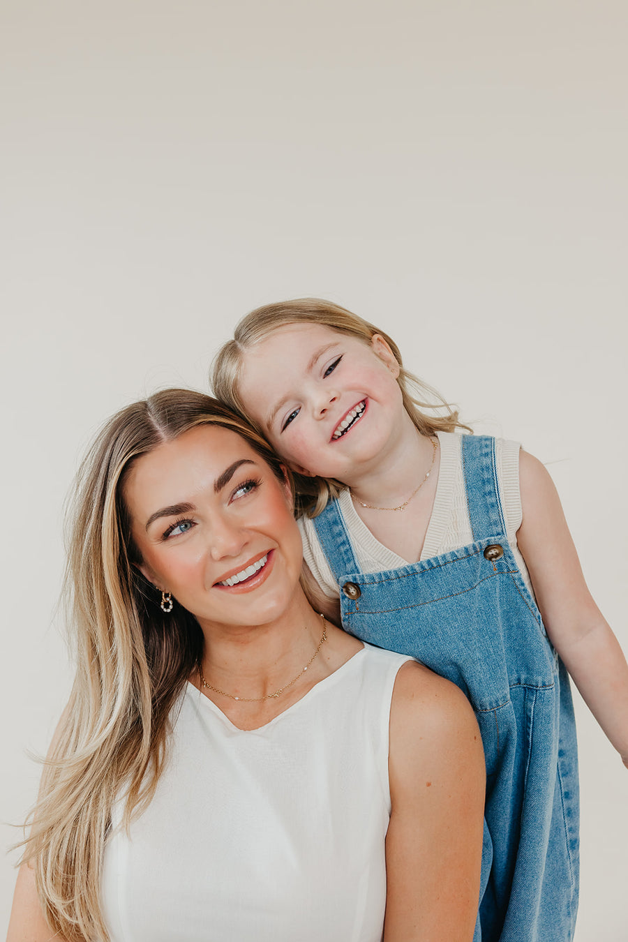Lindsay x Set & Stones - June Necklace