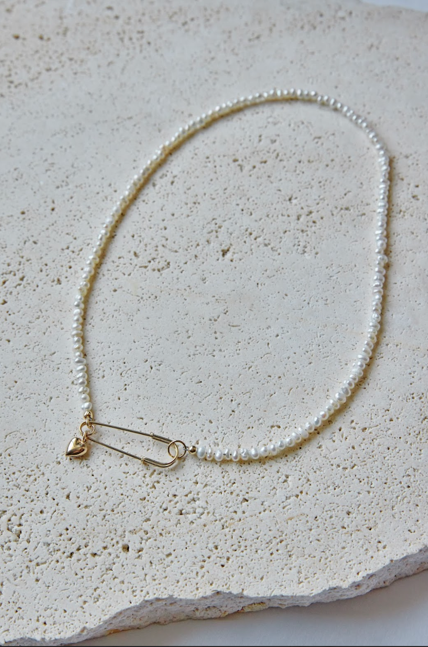 Remi x Set & Stones - Love Choker