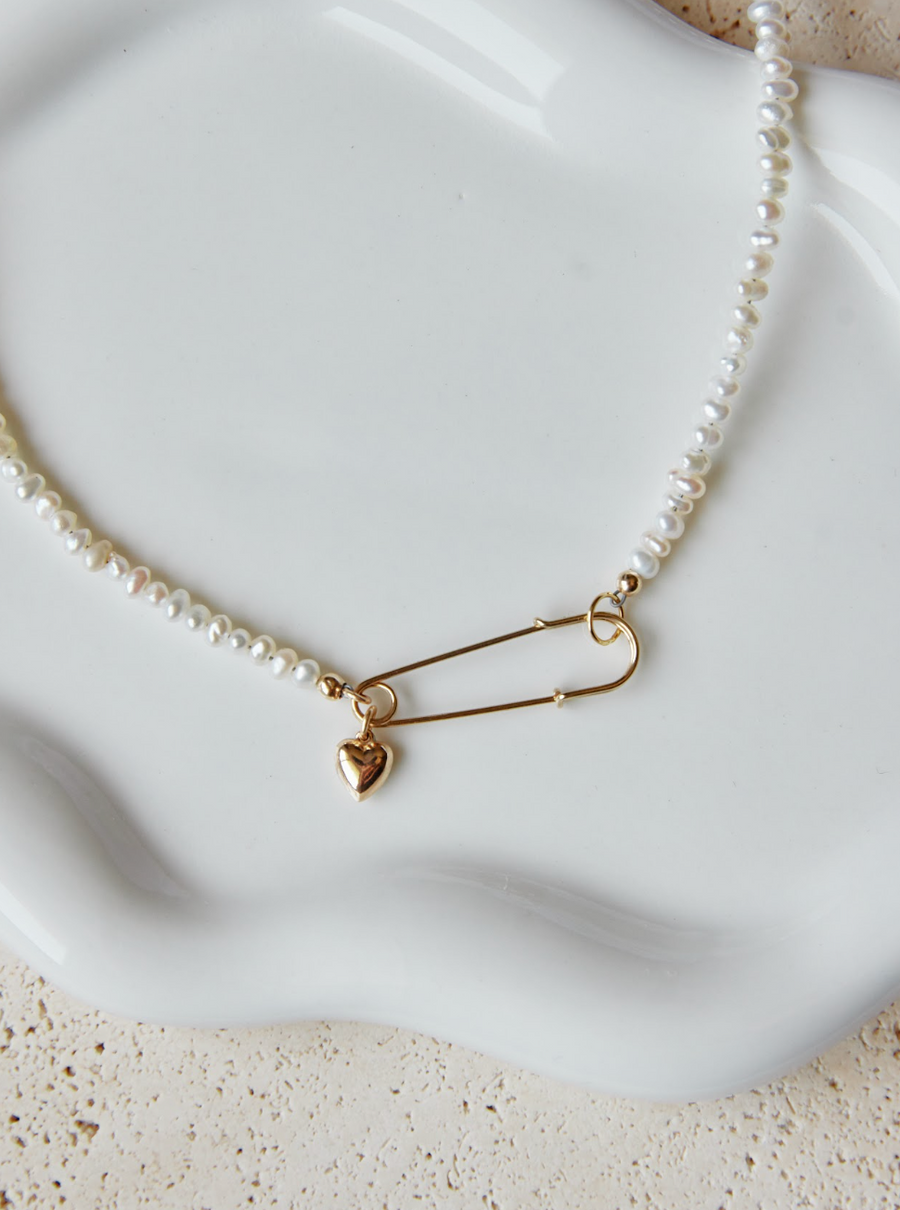 Remi x Set & Stones - Love Choker