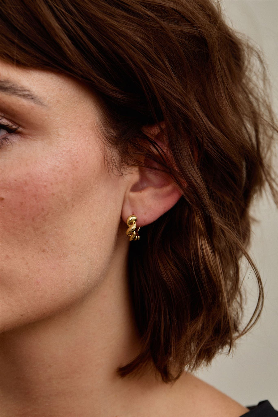 The First Layer - Tessa Hoops