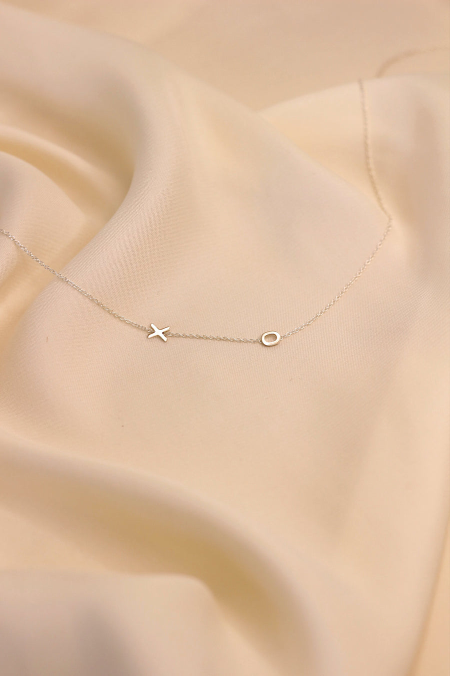Cheyenne Necklace "XO"